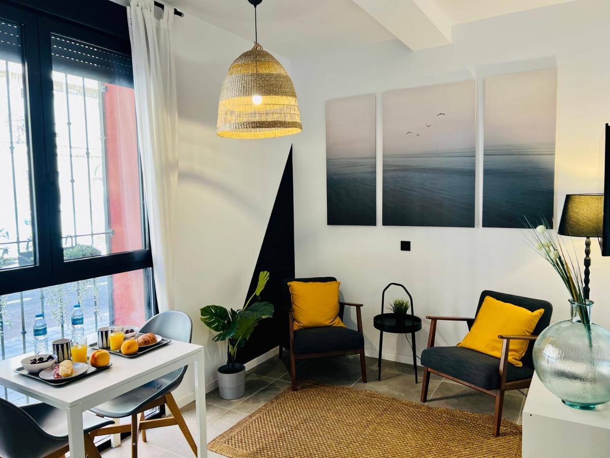 Cool Lofts Alameda Valencia Hotel ภายนอก รูปภาพ
