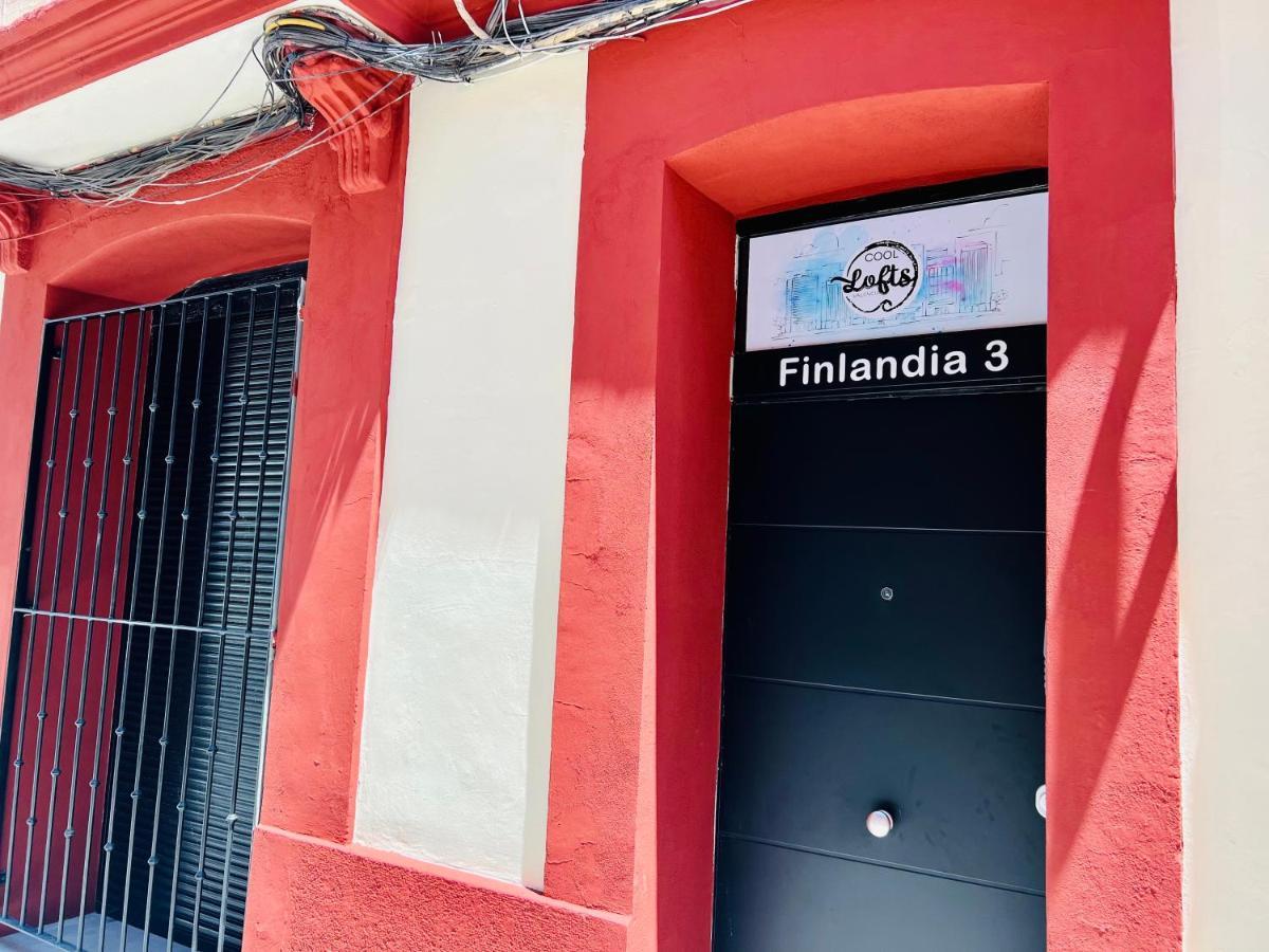 Cool Lofts Alameda Valencia Hotel ภายนอก รูปภาพ