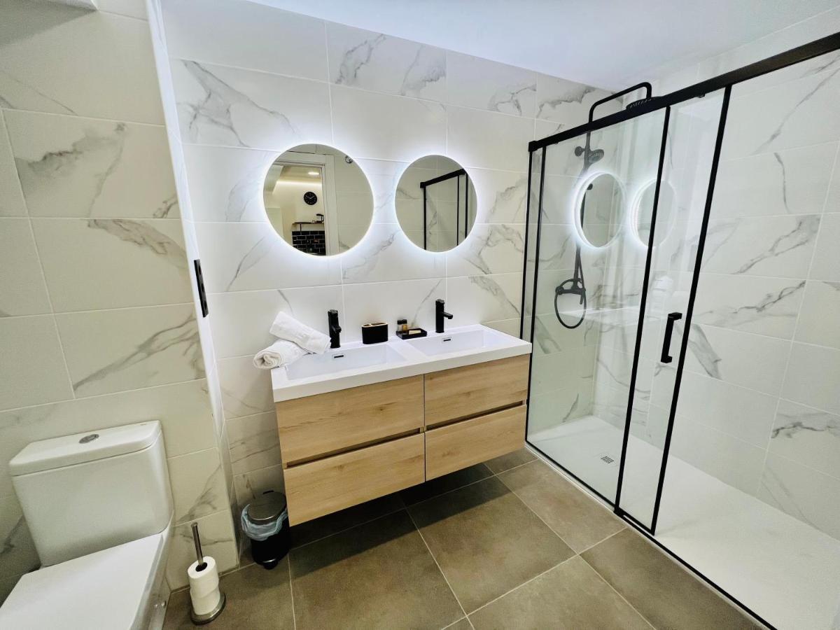 Cool Lofts Alameda Valencia Hotel ภายนอก รูปภาพ
